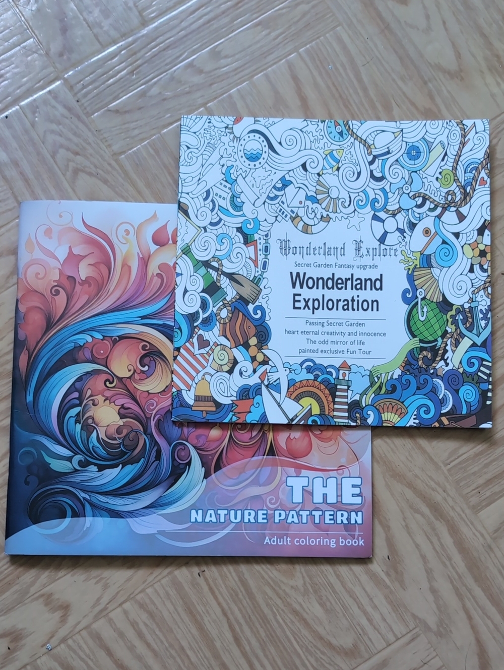 2 Small Coloring Books